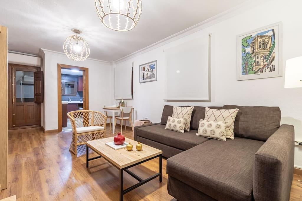 Apartamento Con Terraza A 4 Minutos De La Catedral กรานาดา ภายนอก รูปภาพ