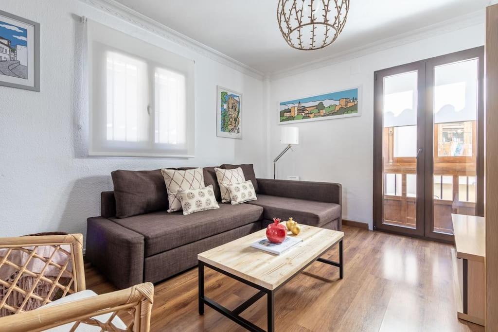 Apartamento Con Terraza A 4 Minutos De La Catedral กรานาดา ภายนอก รูปภาพ