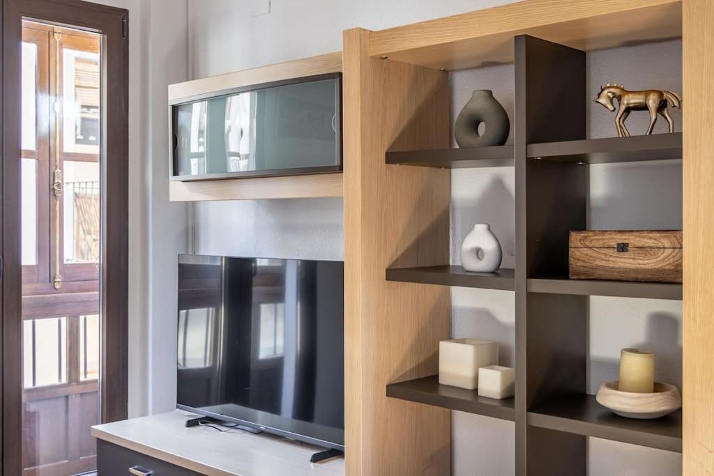 Apartamento Con Terraza A 4 Minutos De La Catedral กรานาดา ภายนอก รูปภาพ
