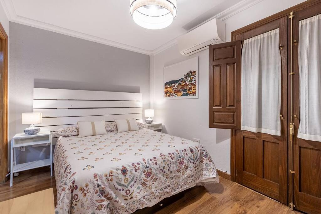 Apartamento Con Terraza A 4 Minutos De La Catedral กรานาดา ภายนอก รูปภาพ