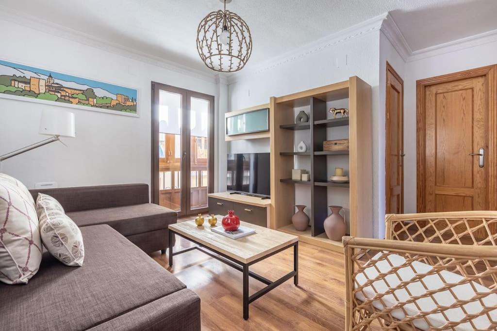 Apartamento Con Terraza A 4 Minutos De La Catedral กรานาดา ภายนอก รูปภาพ