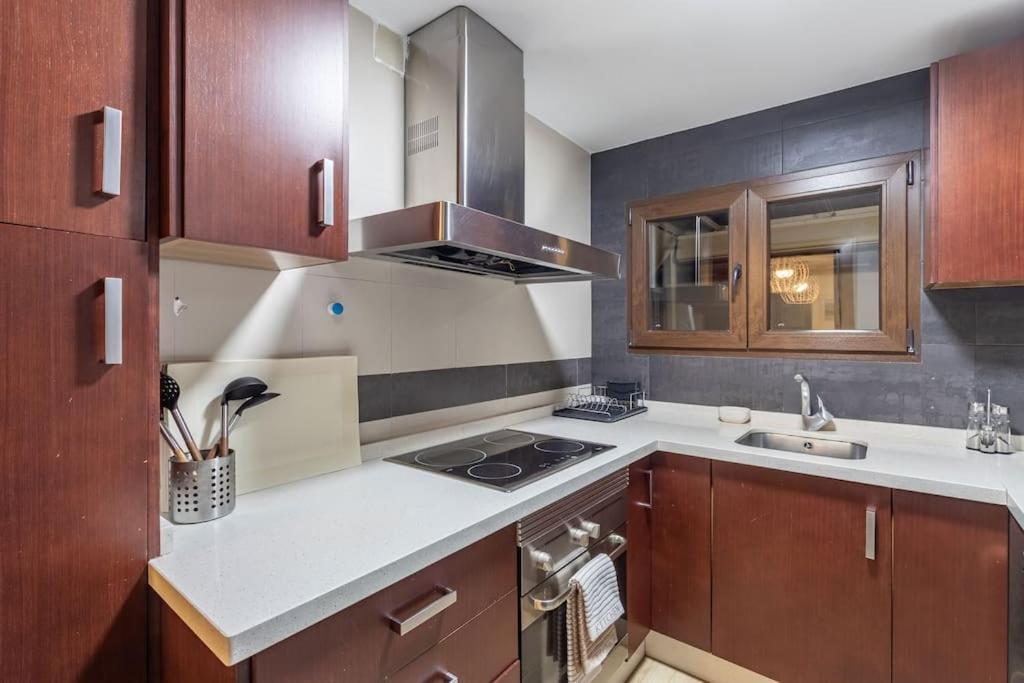 Apartamento Con Terraza A 4 Minutos De La Catedral กรานาดา ภายนอก รูปภาพ